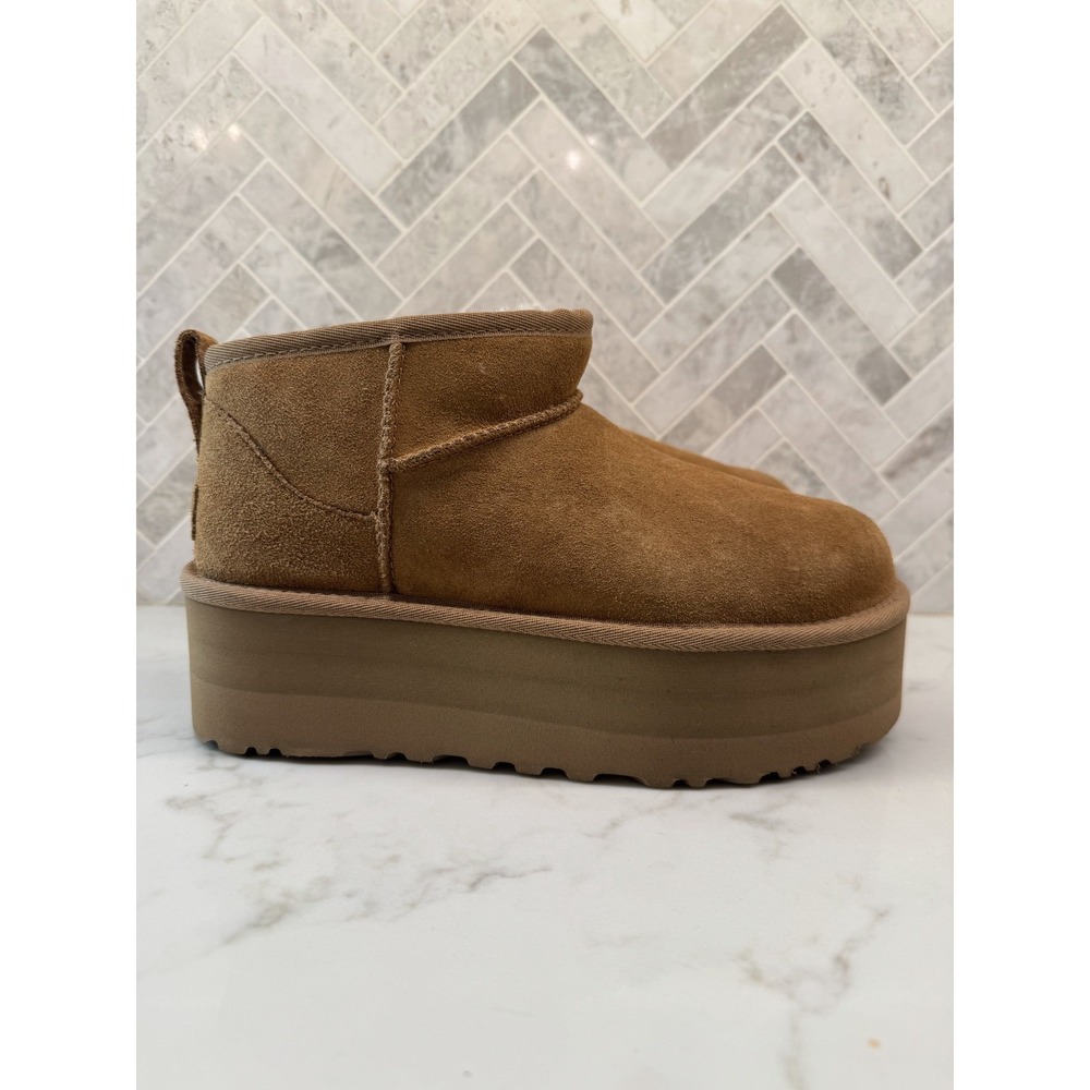 UGG Classic Ultra Mini Platform Boots Womens Size 7 Chestnut Sherpa Fleece Lined